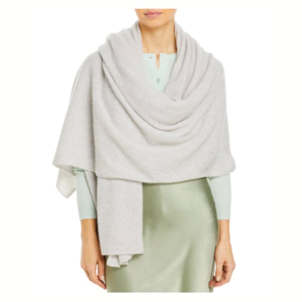 NWT C by Bloomingdale's Cashmere